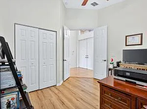 6504 Pisano Dr — Photo 23
