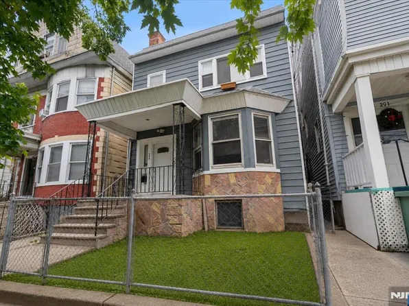 293 Clifton Ave, Newark, NJ 07104