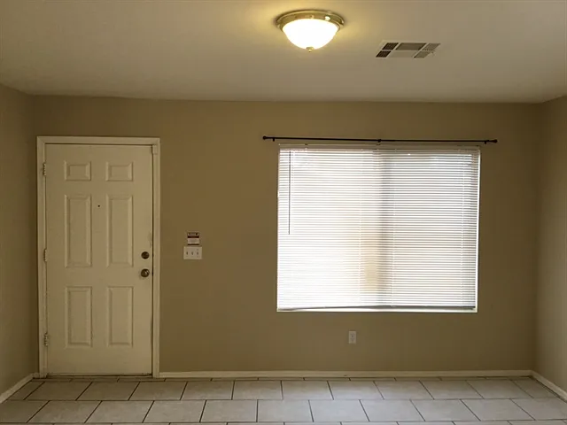 14916 W Watson Cir — Photo 6