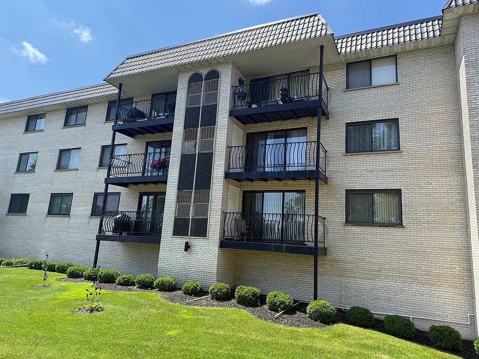 1st image of 6950 W Forest Preserve Dr APT 202