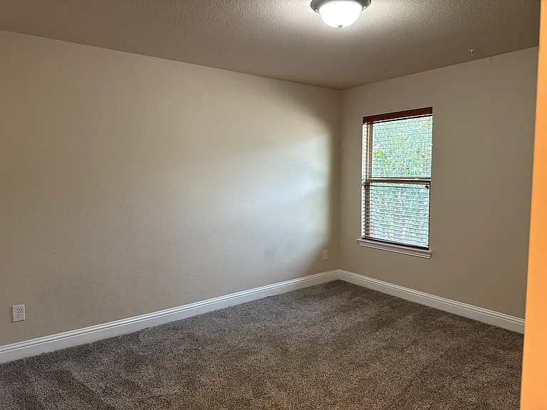 2610 Jackson Dr — Photo 19