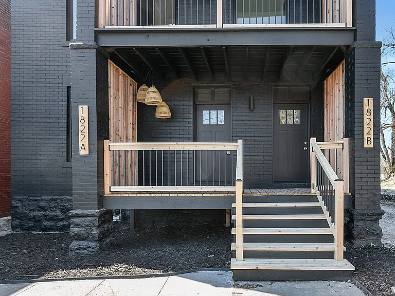1822 Summit St #A — Photo 22