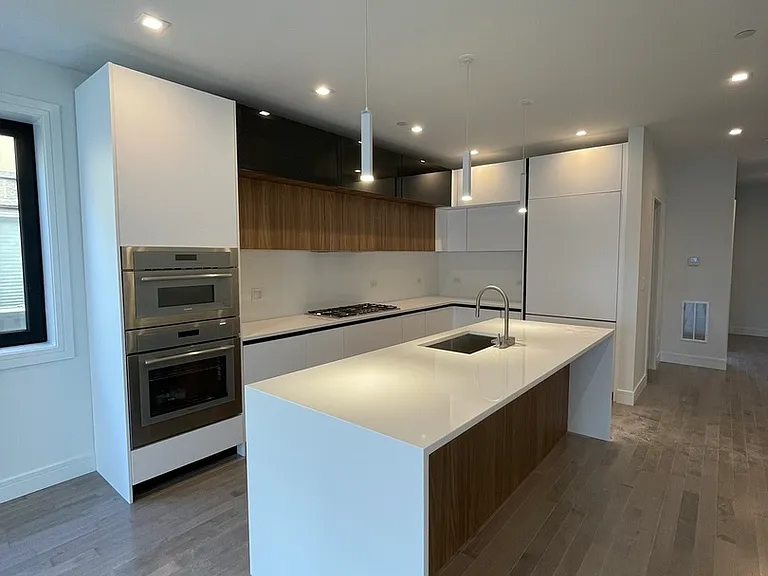 719 N Elizabeth St #3S — Photo 8