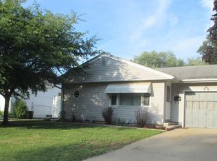 719 Bohm Ct, Rockford, IL 61107