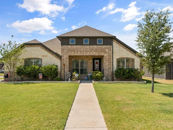 2103 Rose Ct, Waxahachie, TX 75165