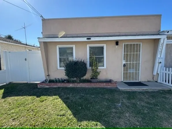 24907 Pennsylvania Ave, Lomita, CA 90717