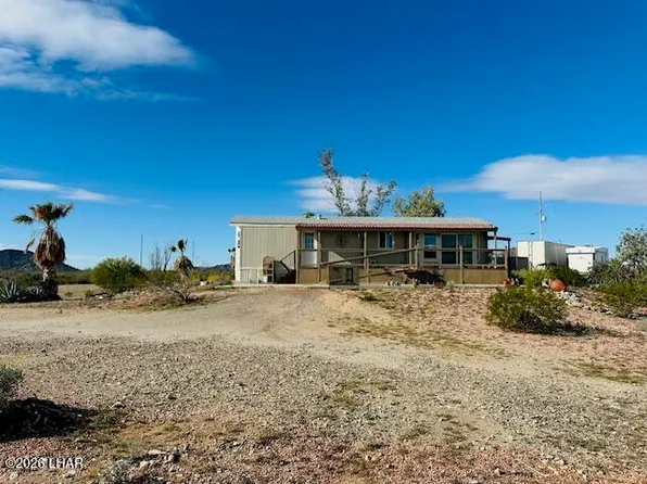 39251 Dobbins Ln, Salome, AZ 85348