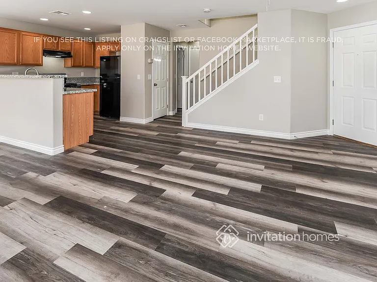 1012 Monte De Oro Ave — Photo 4