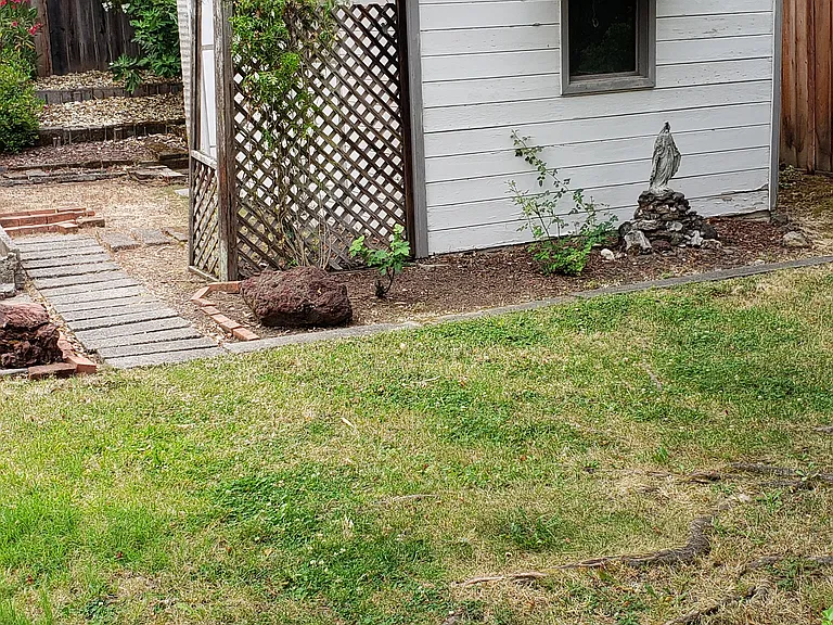 248 S Seymour St — Photo 17
