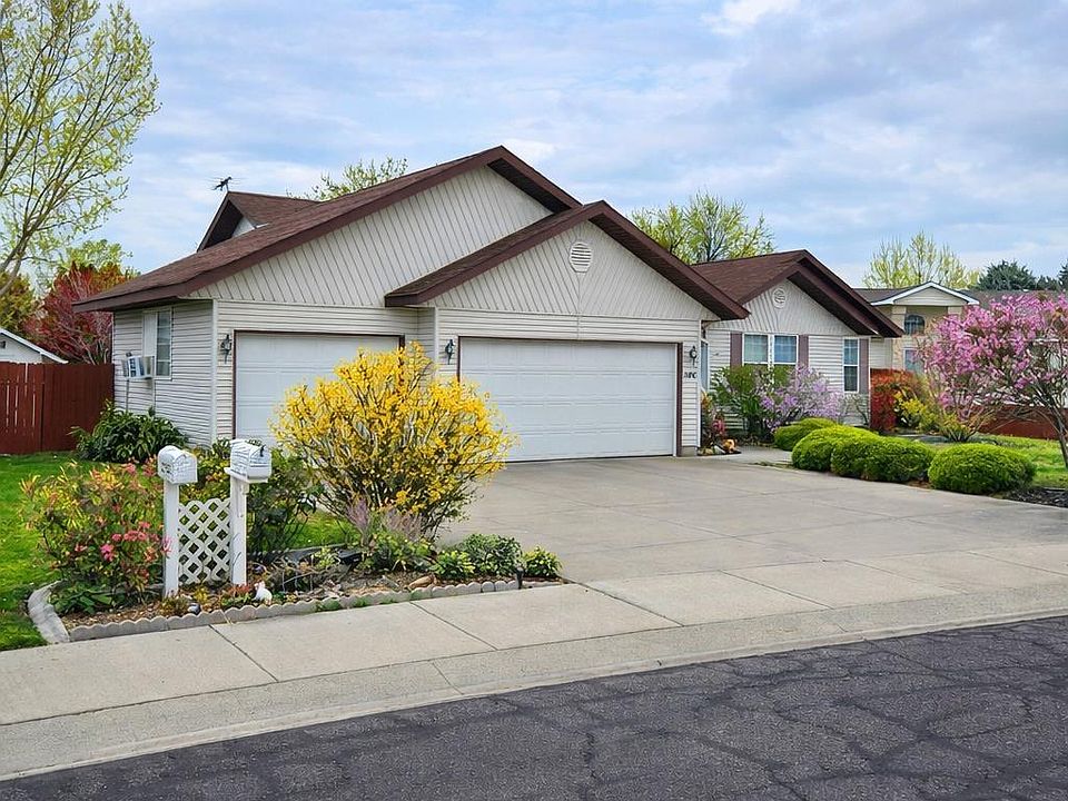 1st image of 2739 Paintbrush Dr