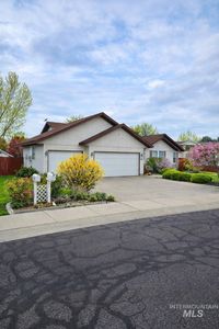 2739 Paintbrush Dr, Twin Falls, ID, 83301