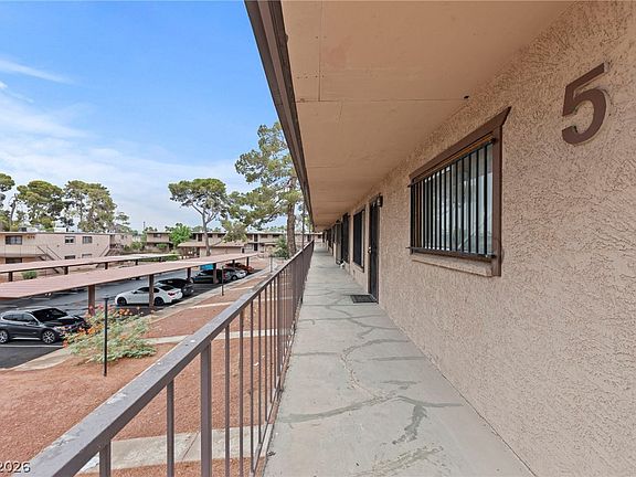 4th image of 555 S Royal Crest Cir Unit 9