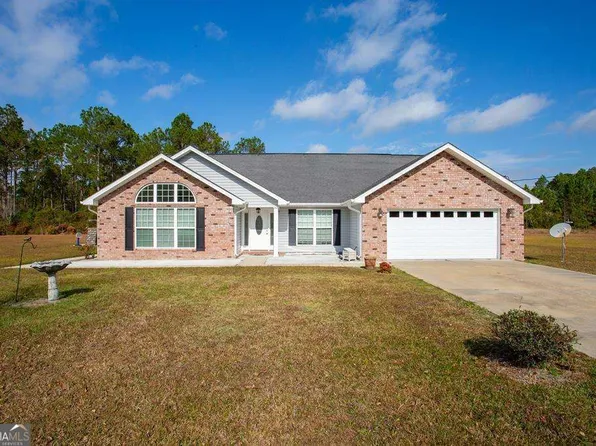 99 Jennifer Ln, Baxley, GA 31513