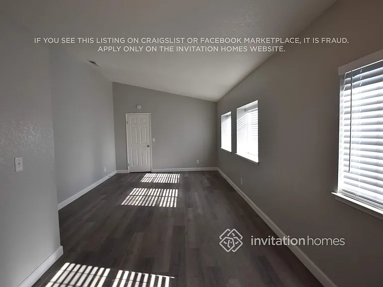 1247 Crescendo Dr — Photo 5