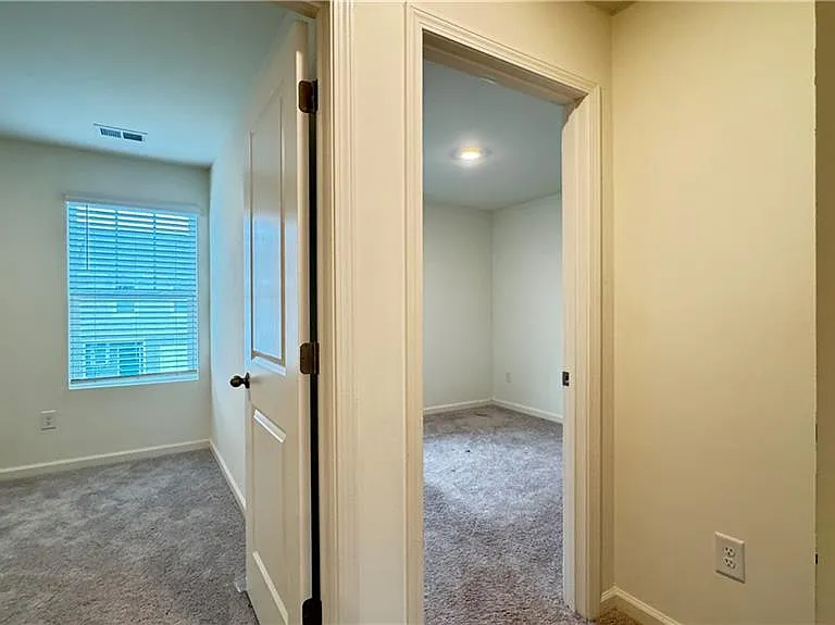 204 Fenchurch Way — Photo 21