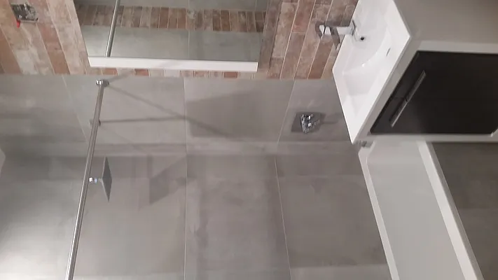 Rented by The Hamilton Group | media 38