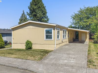 655 Village Dr, Molalla, OR, 97038