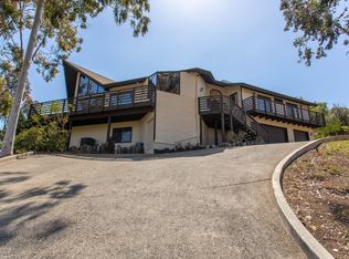 1250 Sugarbush Dr, Vista, CA 92084