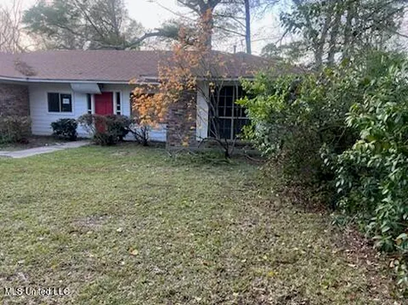 336 Drake Hill Dr, Port Gibson, MS 39150