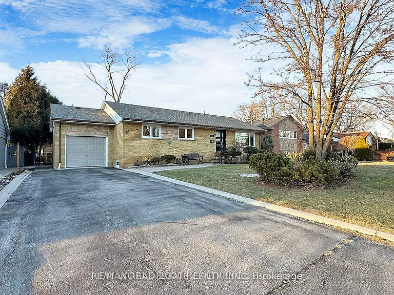 10 Suburban Dr — Photo 1