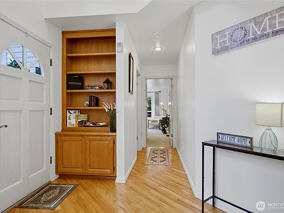 4th image of 2000 Village Green Drive #26
