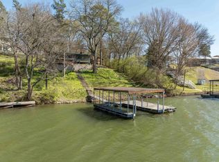 205 Ledgerock Rd, Hot Springs, AR 71913