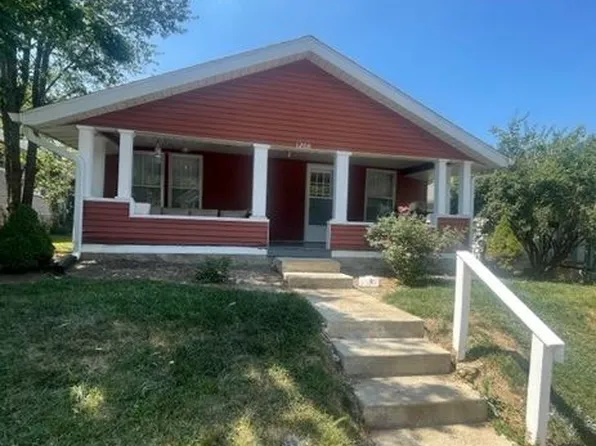 1208 S Lincoln St #A, Bloomington, IN 47401