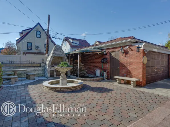 6950 Exeter Street image 1 of 2