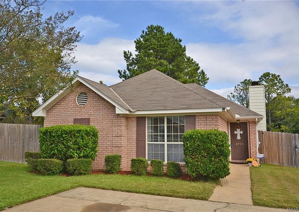 1st image of 6711 Water Oak Ln