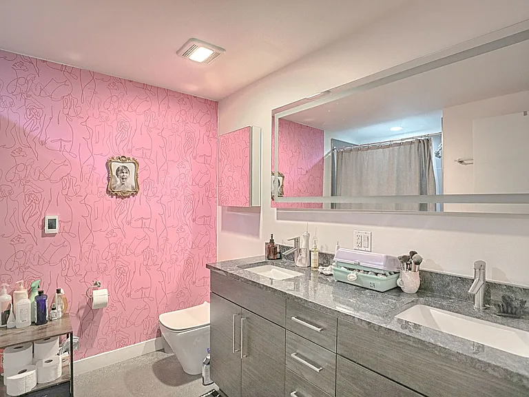 East Village Lofts- 1062 N. Ashland Ave — Photo 17
