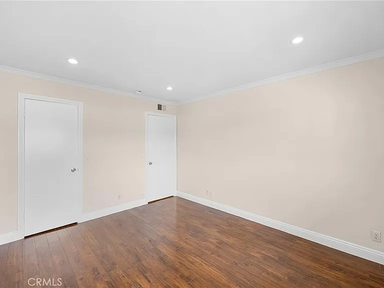 121 Sinclair Ave #206 — Photo 18