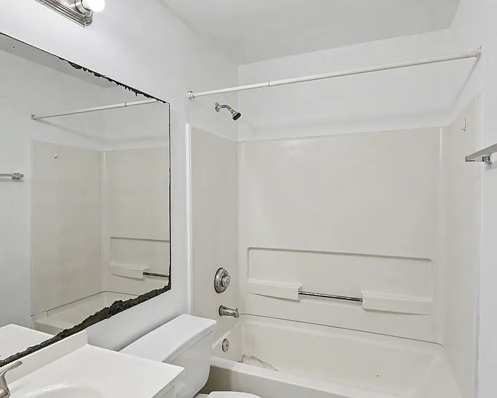 9535 University Terrace Dr #B — Photo 23