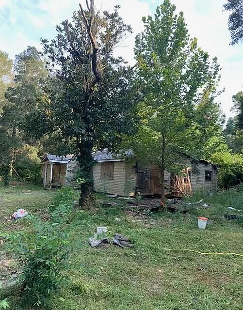 2nd image of 1947 Rozella Road