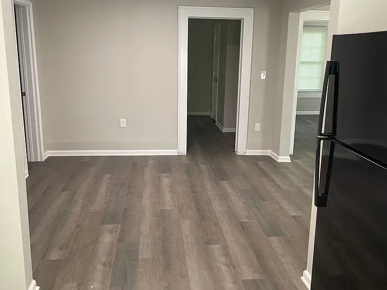 2320 Waterbury St — Photo 10