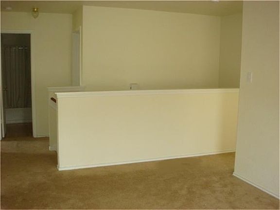 5th image of 4150 Heritagestone Dr