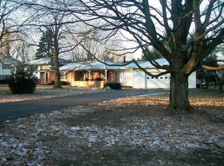 7454 N Dean Rd, Indianapolis, IN 46240