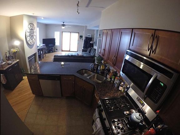 2nd image of 3154 N Southport Ave #1W