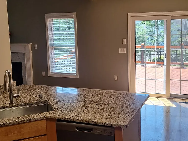 49 Highland Ln — Photo 4