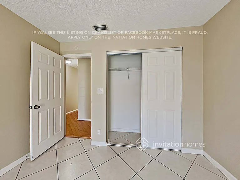 10347 NW 50th Ct — Photo 9