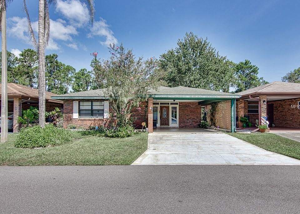 1st image of 439 Lake Carolyn Cir