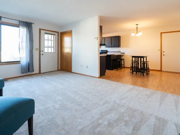 5425 Orleans Ln N APT 6, Plymouth, MN 55442