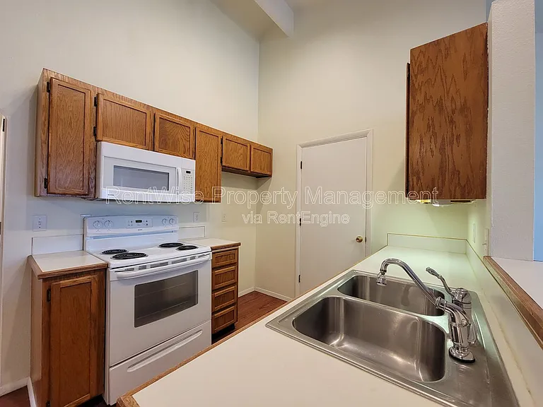 3950 N Cambria Way — Photo 6
