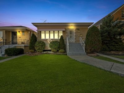 5151 S Lockwood Ave, Chicago, IL, 60638