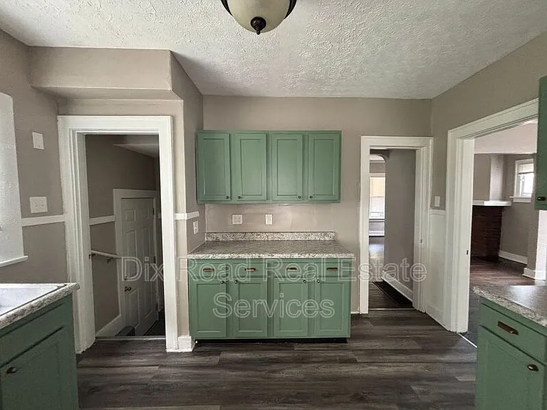 2312 Wyoming St — Photo 14