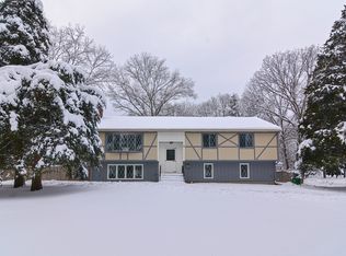 118 Oak St, Ashland, MA 01721