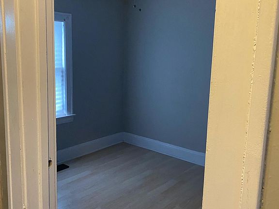 3rd image of 3820 E 142nd St #1