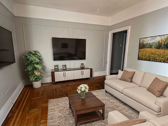 3rd image of 3343 Park Ave APT 2D