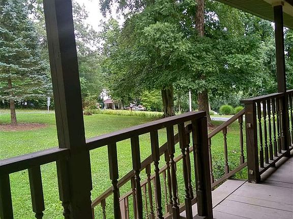 4th image of 154 Regency Dr
