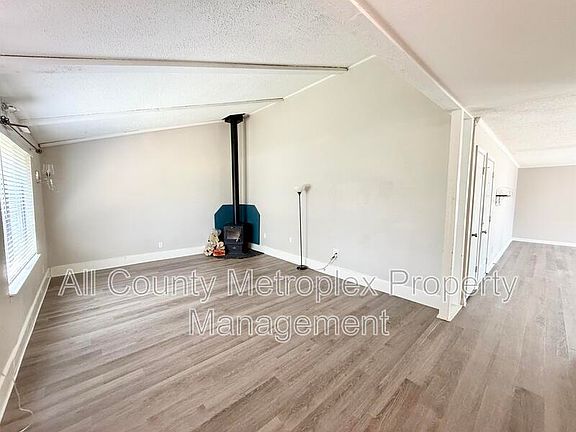 2nd image of 2107 Rockwood Dr
