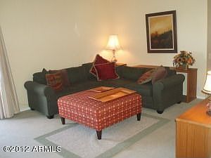 2nd image of 500 W Clarendon Ave Unit D8